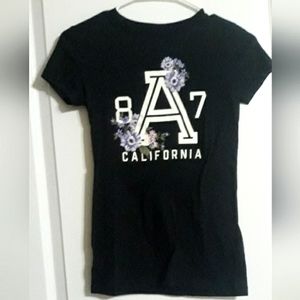 Aeropostale black t-shirt with purple embroidered flowers